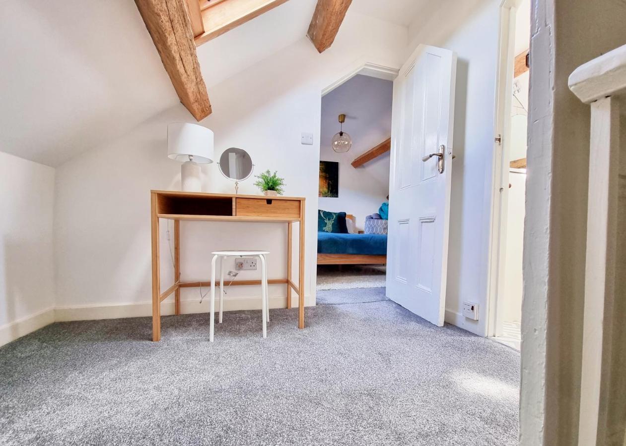 Eldon Row - Stylish Character Apartments - Central Location 1 & 2 Bed Available Dolgellau Εξωτερικό φωτογραφία