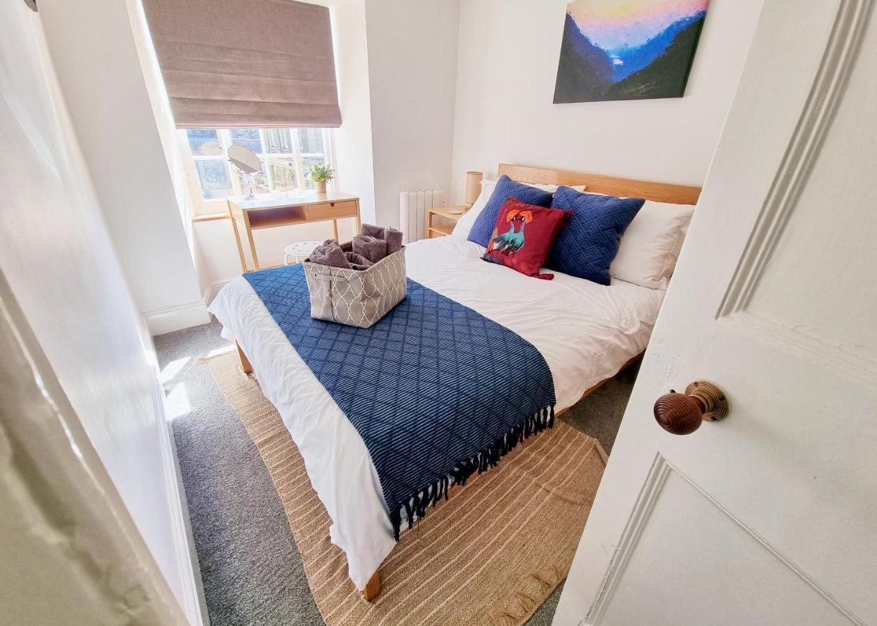 Eldon Row - Stylish Character Apartments - Central Location 1 & 2 Bed Available Dolgellau Εξωτερικό φωτογραφία