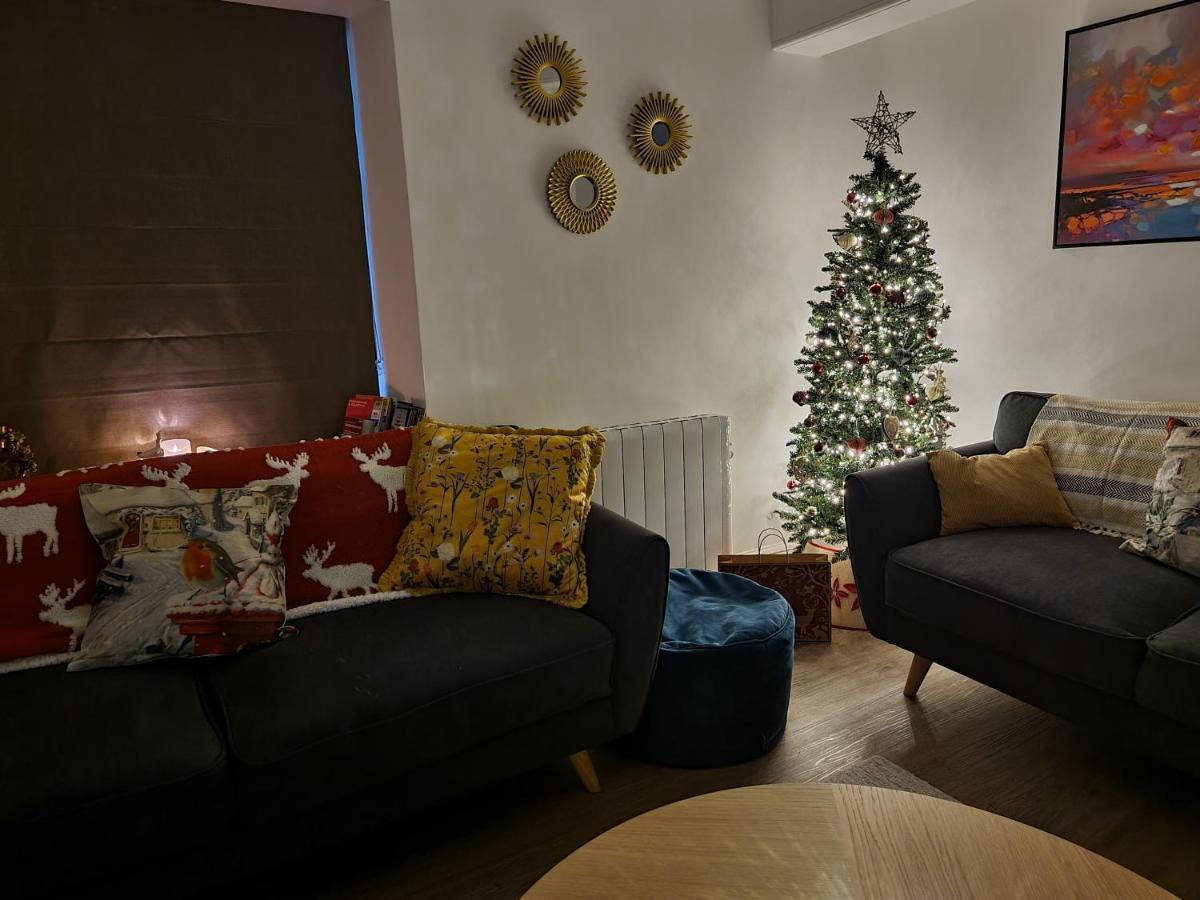 Eldon Row - Stylish Character Apartments - Central Location 1 & 2 Bed Available Dolgellau Εξωτερικό φωτογραφία